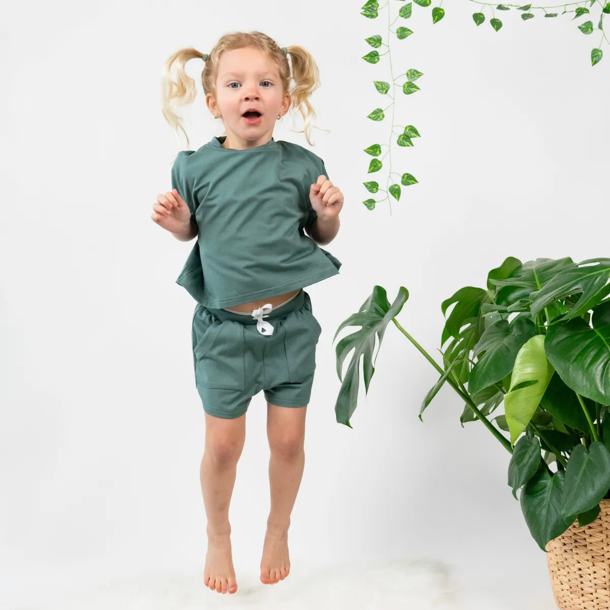 Baggy Top & Shorts Set - Leafy Green